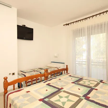 Apartment Apartments By The Sea Cove Merascica, Cres - 8071 Stivan